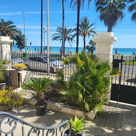Hotel Flots D'Azur Promenade Des Anglais-2